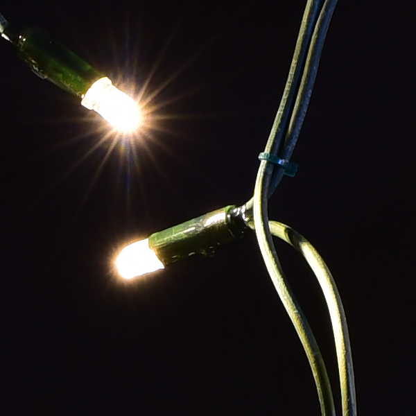 LED_Теплый_цвет_гирлянды_бахрома_5_на_0_7_метров Бахрома ПВХ 5 м на 0,7 м 120 LED Теплый белый цвет — изображение 4
