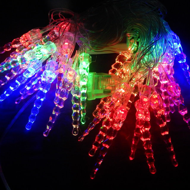 LED_метеоритный_дождь_сосулька Гирлянда сосулька разноцветная 40 LED