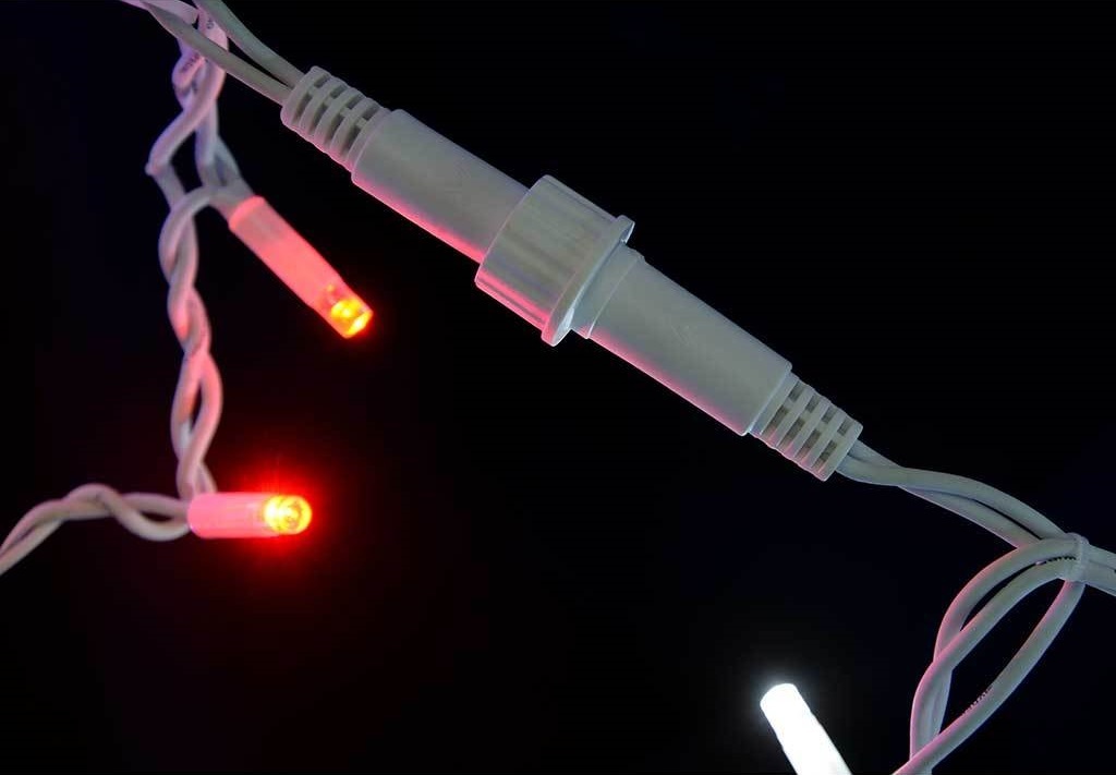 Бахрома c вспышками мерцанием 5 м на 0,7 м 160 LED Разноцветная — изображение 7