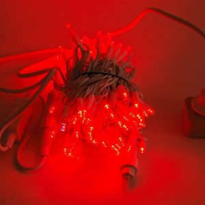 Гирлянда String (нить) 100 Led,10 метров, белый провод, цвет красный на дерево
